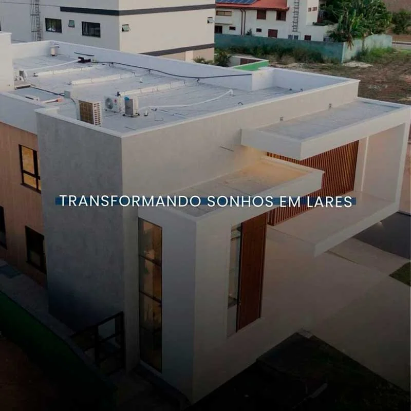 Vista superior de uma construção residencial em material da Aurum