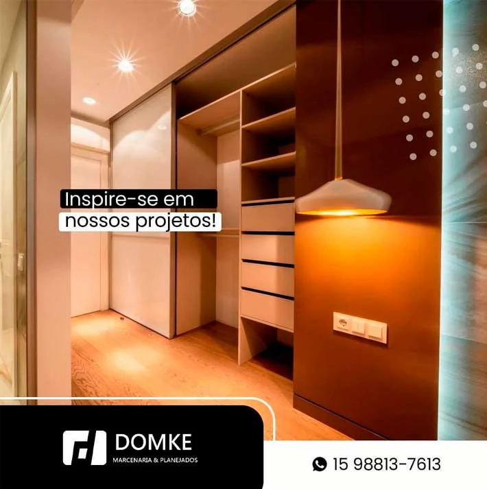 Apresentação da Domke com prateleiras e iluminação em ambiente planejado