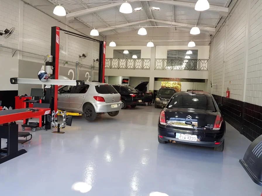Foto de Oficina Mecânica High Torque Car Service
