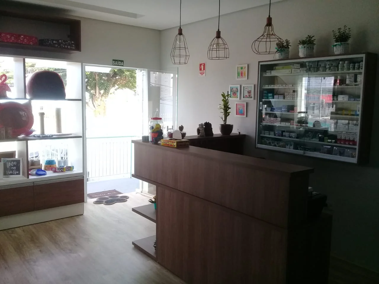 Foto de Completa Clínica Veterinária & Pet Shop