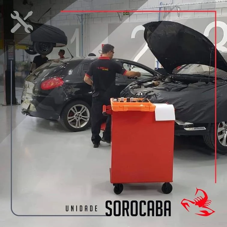 Foto de Oficina Mecânica High Torque Car Service