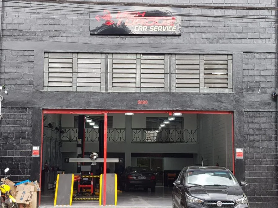 Foto de Oficina Mecânica High Torque Car Service